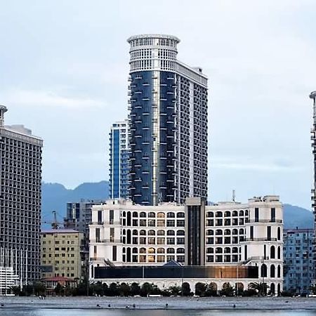 Yalcin Star Residence Diana'S Flat Батуми Екстериор снимка